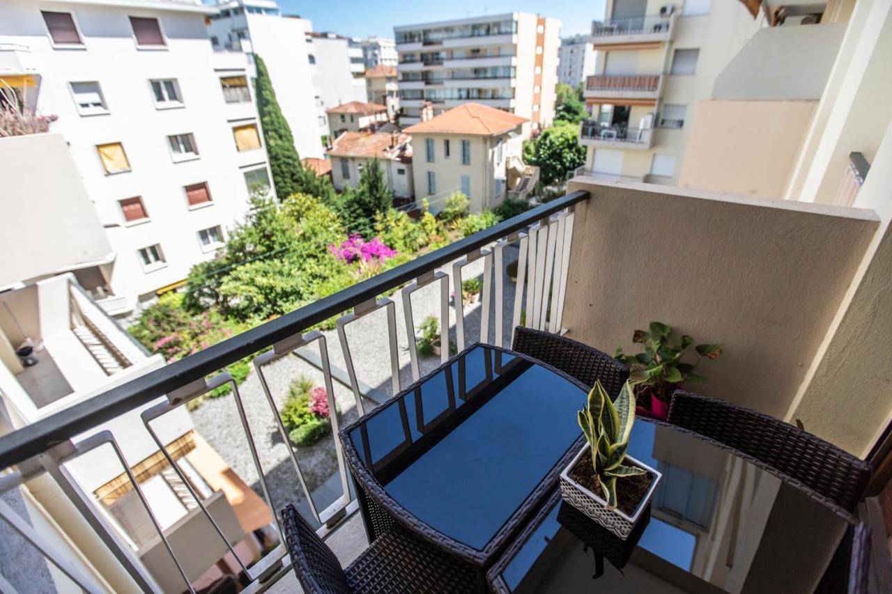 ++++ Renovated Cosy 50M2 Sunny Flat / Balcony / Close To Beach And To The Palais Des Festivals ++++ Cannes Buitenkant foto