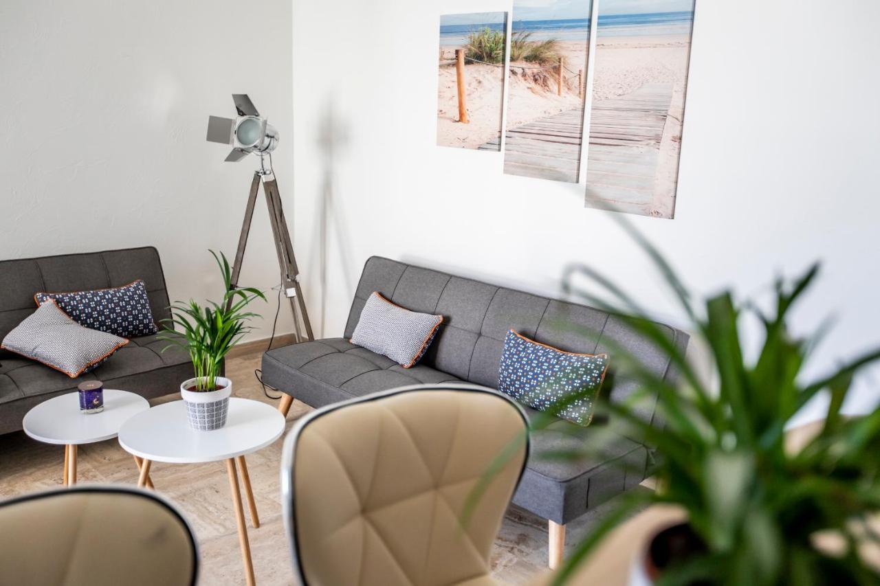 ++++ Renovated Cosy 50M2 Sunny Flat / Balcony / Close To Beach And To The Palais Des Festivals ++++ Cannes Buitenkant foto